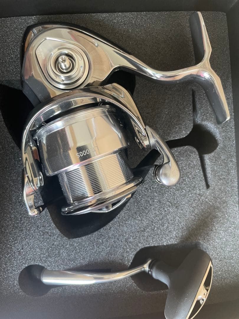 ダイワ　22イグジスト　LT3000S