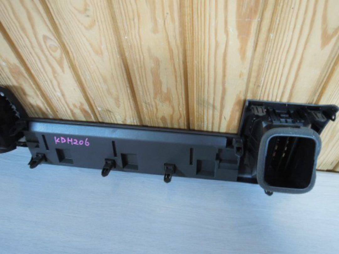 ハイエース　スーパーGL インパネ　クラスターパネル