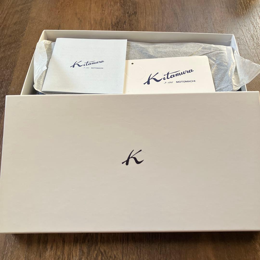 キタムラ　犬のエンボス加工 ブラック長財布