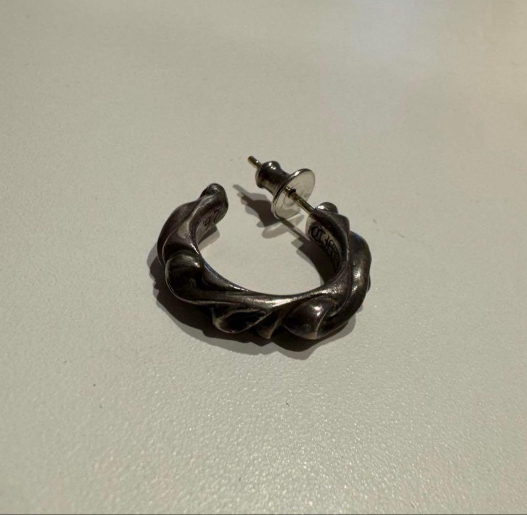 あは　CHROME HEARTS クロムハーツ スクロール フープ