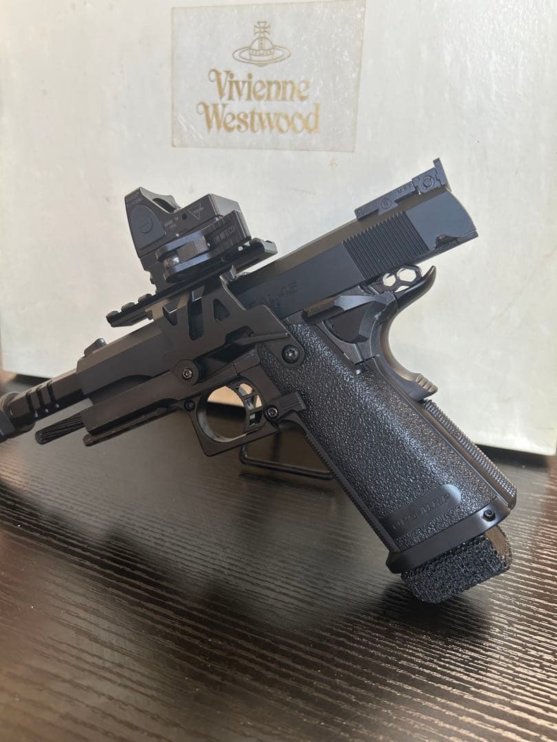 真っ黒5万カスタム品　Hi-CAPA 5.1 ガスガン セット