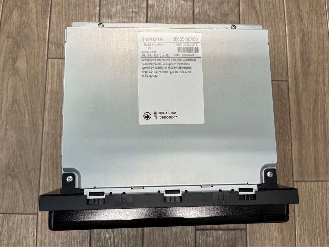 トヨタ純正ナビ NSZT-W66T ロック解除済