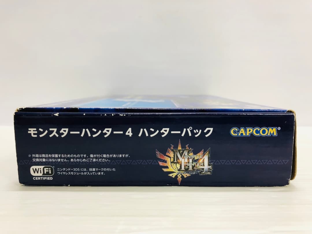 ★未使用品★極美品ニンテンドー3DSモンスターハンター4ハンターパック生産終了