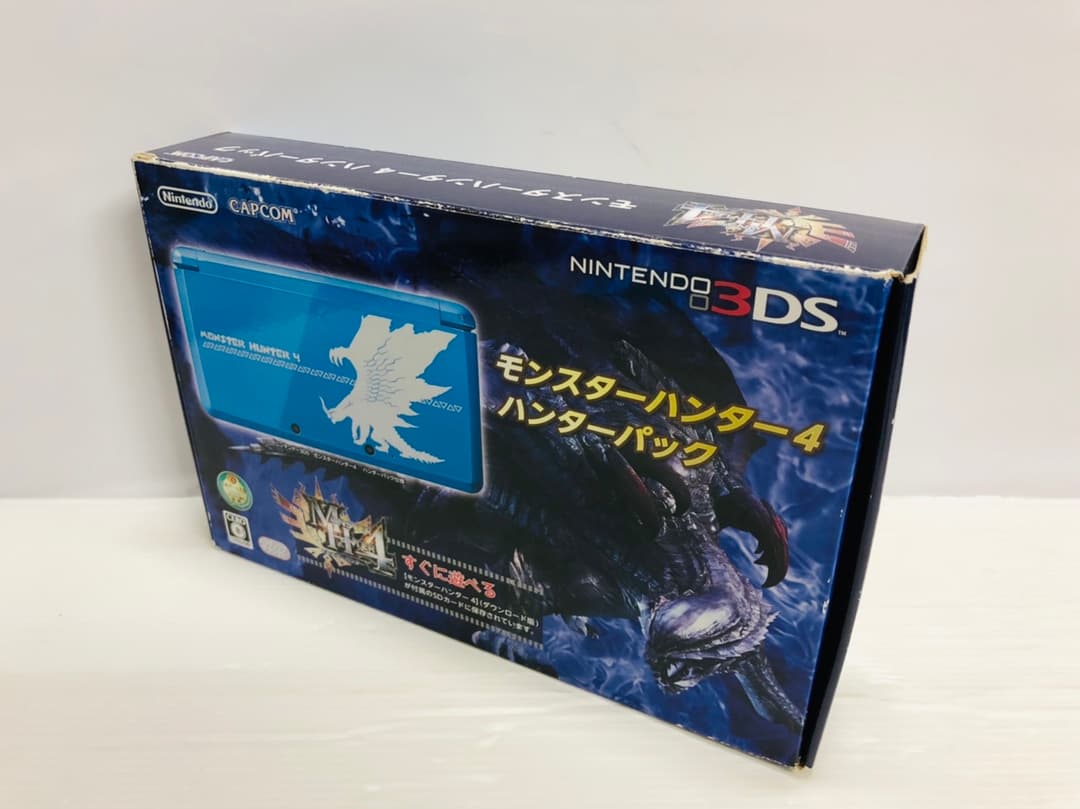 ★未使用品★極美品ニンテンドー3DSモンスターハンター4ハンターパック生産終了