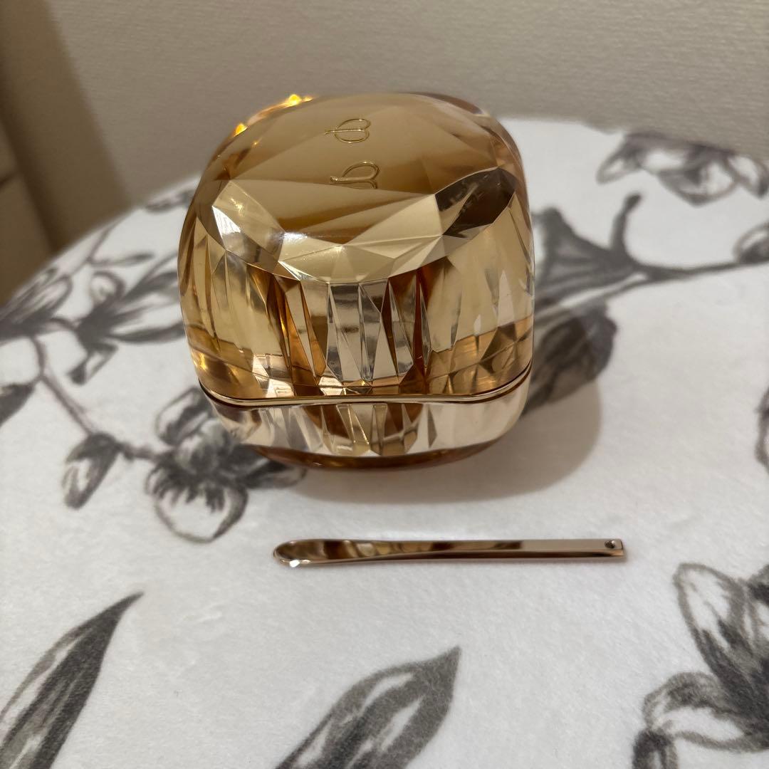 クレ・ド・ポー ボーテ ラ・クレーム 30g