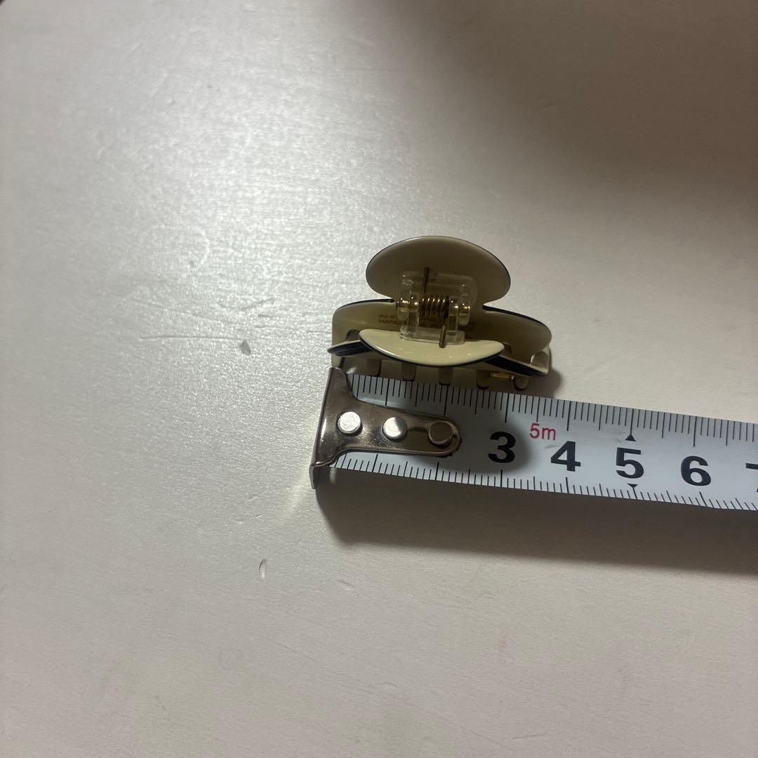 ☆アレクサンドル ドゥ パリ ☆ ヘアクリップ アイボリー