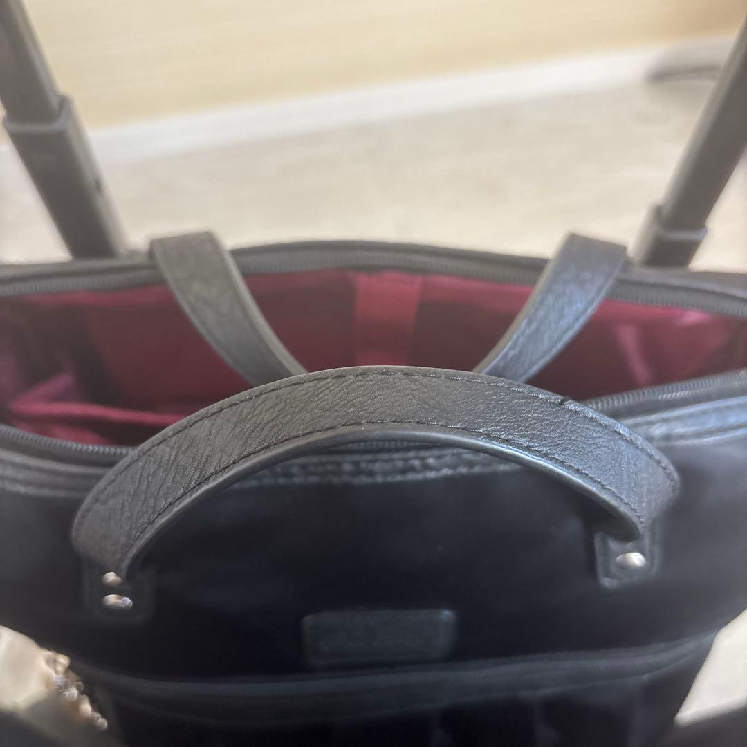 【美品】スワニー　キャリーバッグ　クレーぺ　黒　ストッパー機能