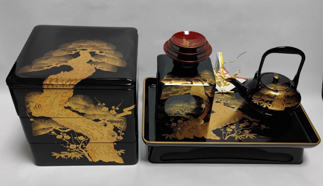 会津塗 三段重 屠蘇器 黒金松