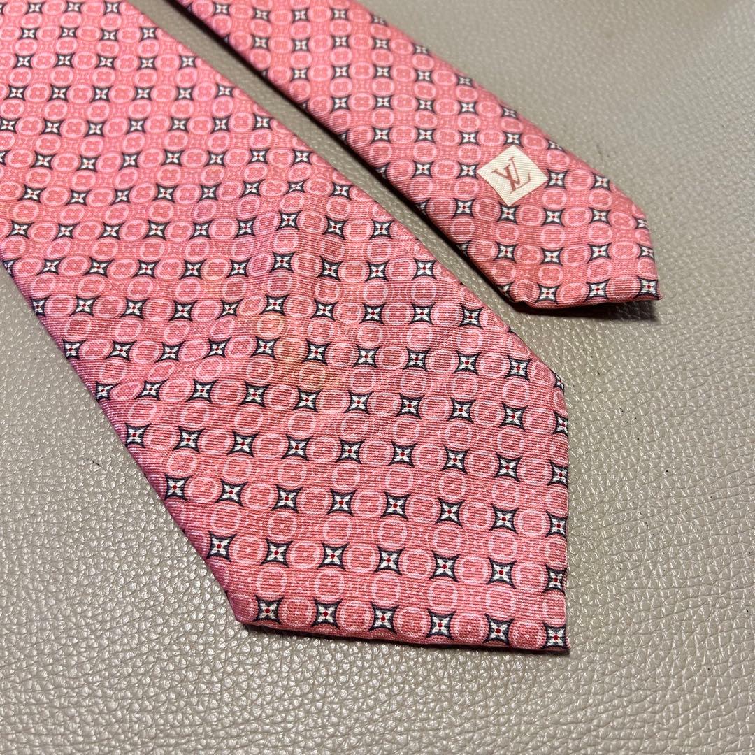 ルイヴィトン　ネクタイ　ストライプ ドット　チェック　ピンク