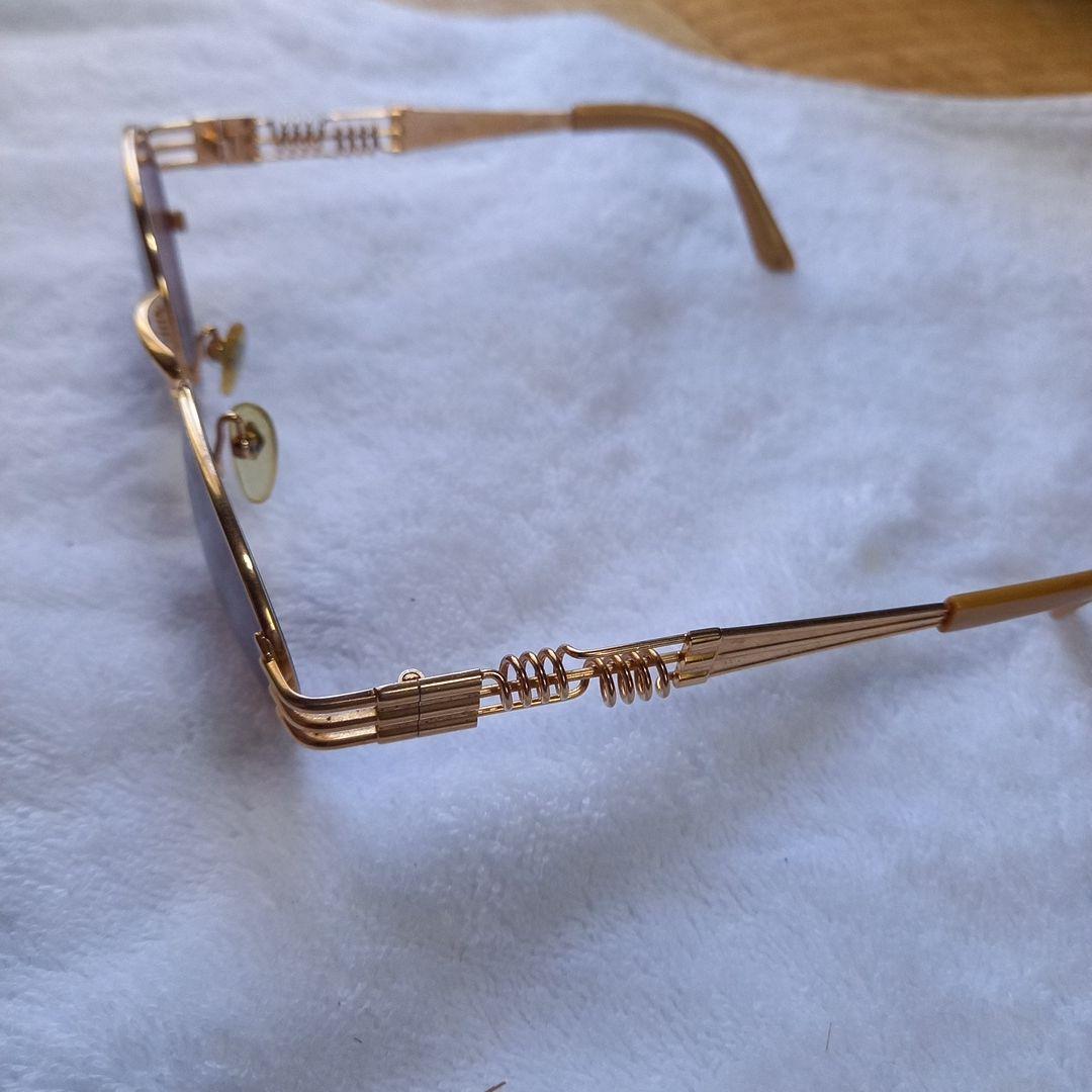 Jean Paul Gaultier ゴールドオーバルサングラス