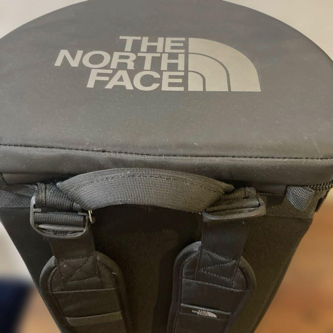 希少新品　ノースフェイス　ギアバケットパック　30L 座れるリュック　黒