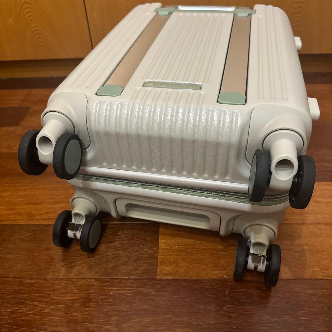 イノベーターキャリーケース フラジャイル 21L サンドベージュ