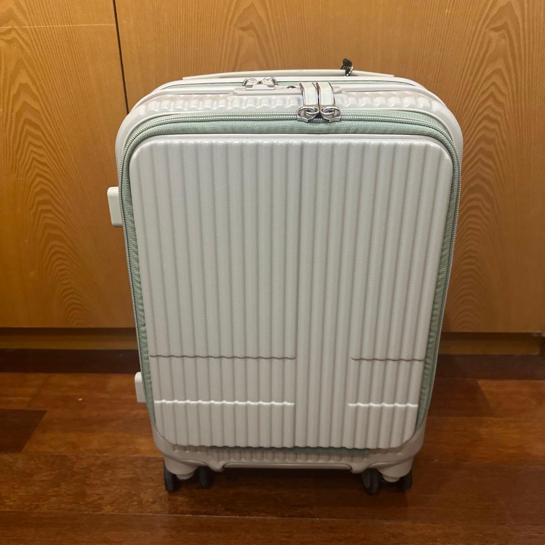 イノベーターキャリーケース フラジャイル 21L サンドベージュ