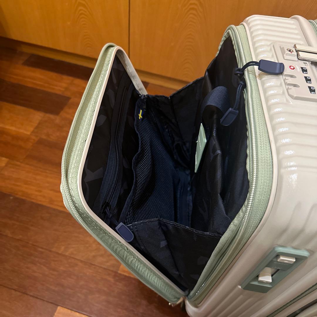 イノベーターキャリーケース フラジャイル 21L サンドベージュ