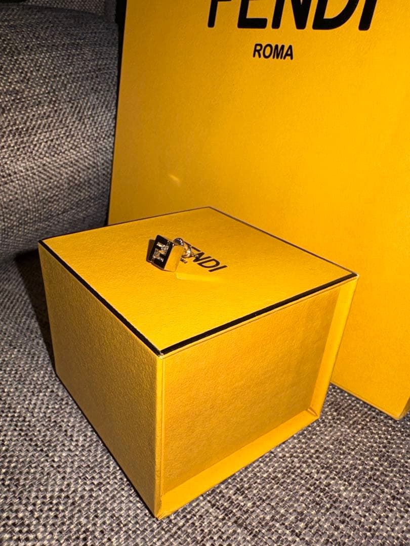 FENDI FFピアス(片耳用)