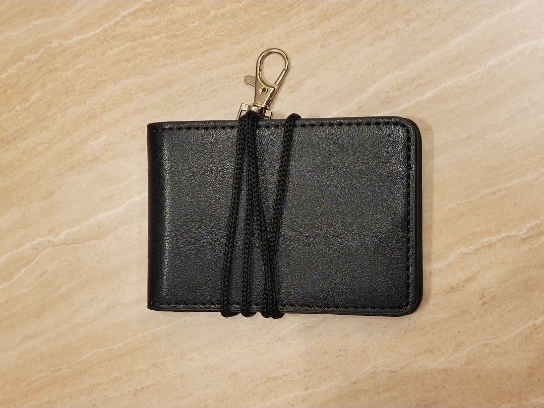 【値下げ有】警察手帳　撮影用　レプリカ　紐付き