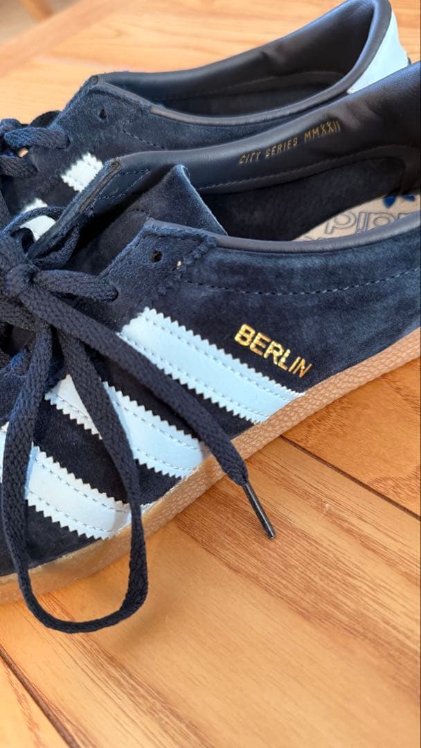 adidas Berlin City Series MMXXII スニーカー