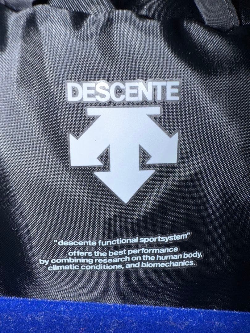DESCENTE ベンチコート Oサイズ ブラック