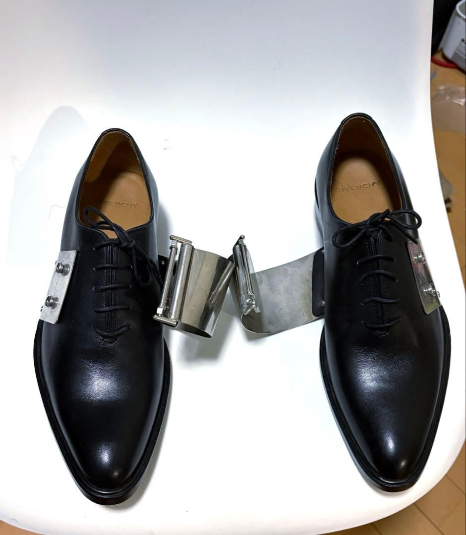レア ジバンシGivenchy 2013awメタルプレートドレスシューズ42美品