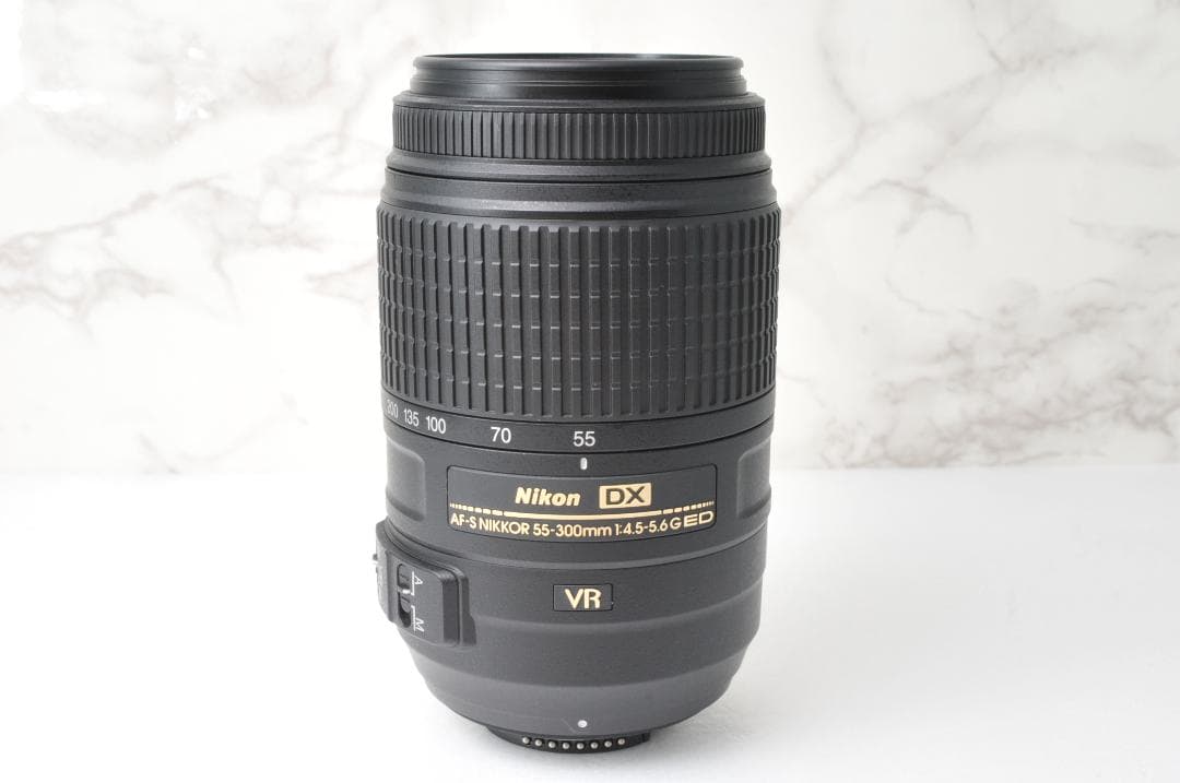 美品 Nikon AF-S 55-300mm VR⭐️望遠レンズ ニコン