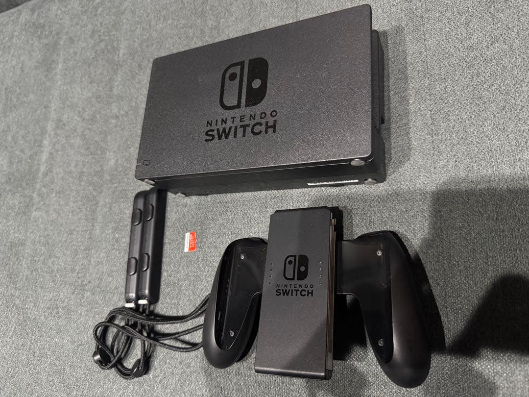 Nintendo switch 本体 グレー 動作確認済み 付属品完備 おまけ有