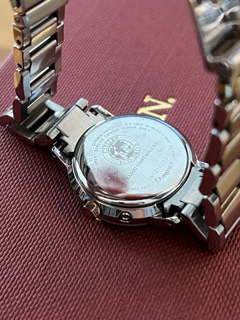 CITIZEN シチズン　XCソーラー電波時計