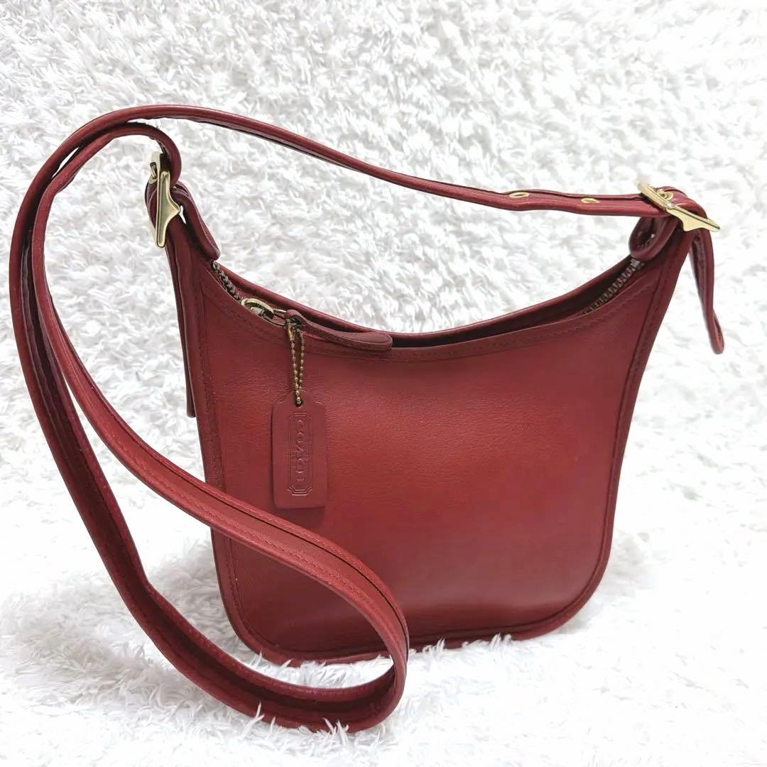 【美品】オールドコーチ 赤 ショルダーバッグ