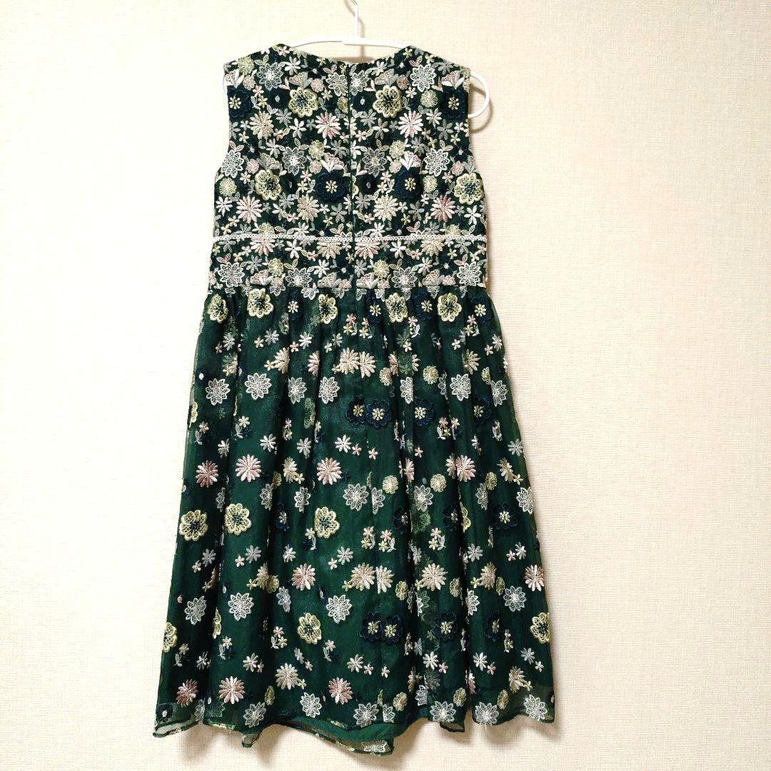【美品】TOCCA 花柄刺繍 ノースリーブワンピース　ドレス 130