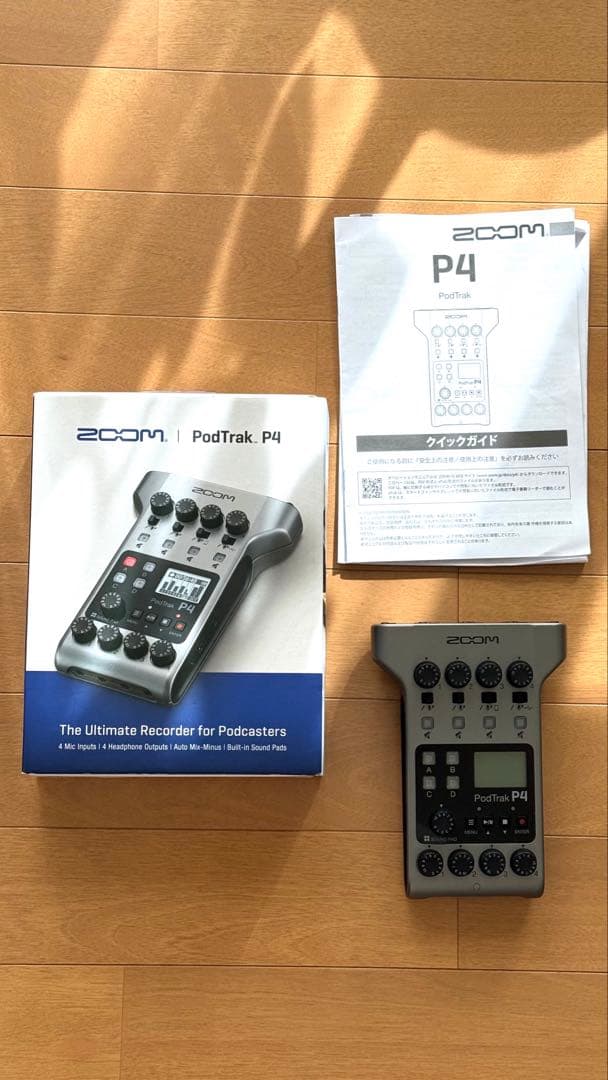 Zoom PodTrak P4 マルチトラックレコーダー SDカード付き