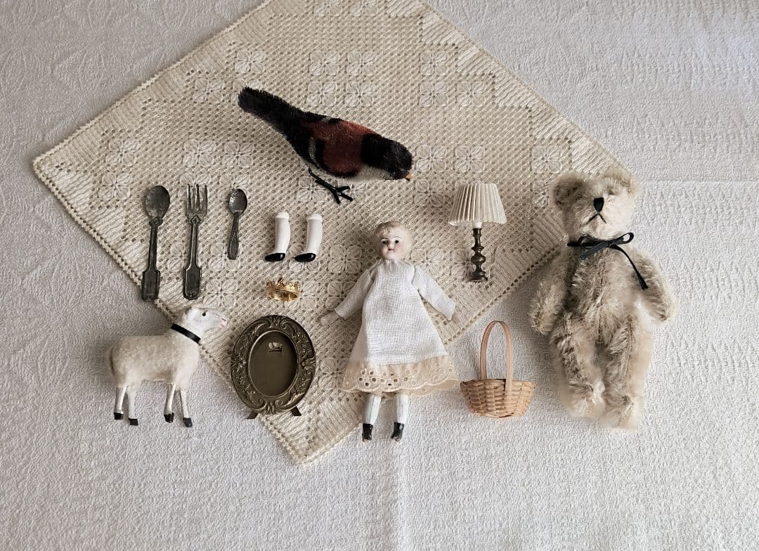 * antique flame ୨୧* オーバル型 かわいいアンティークフレーム