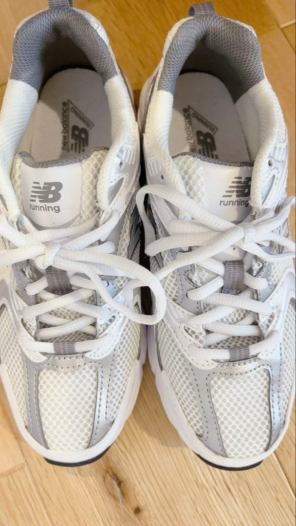 ほぼ新品！New Balance MR530 AD 22.5センチ