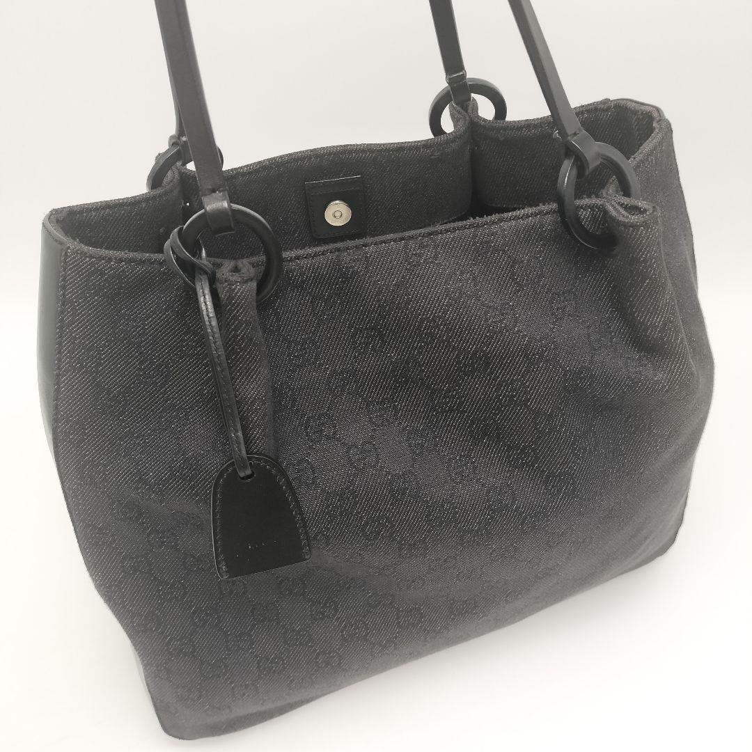 極美品✨グッチ　トートバッグ　GG柄　ブラック　黒