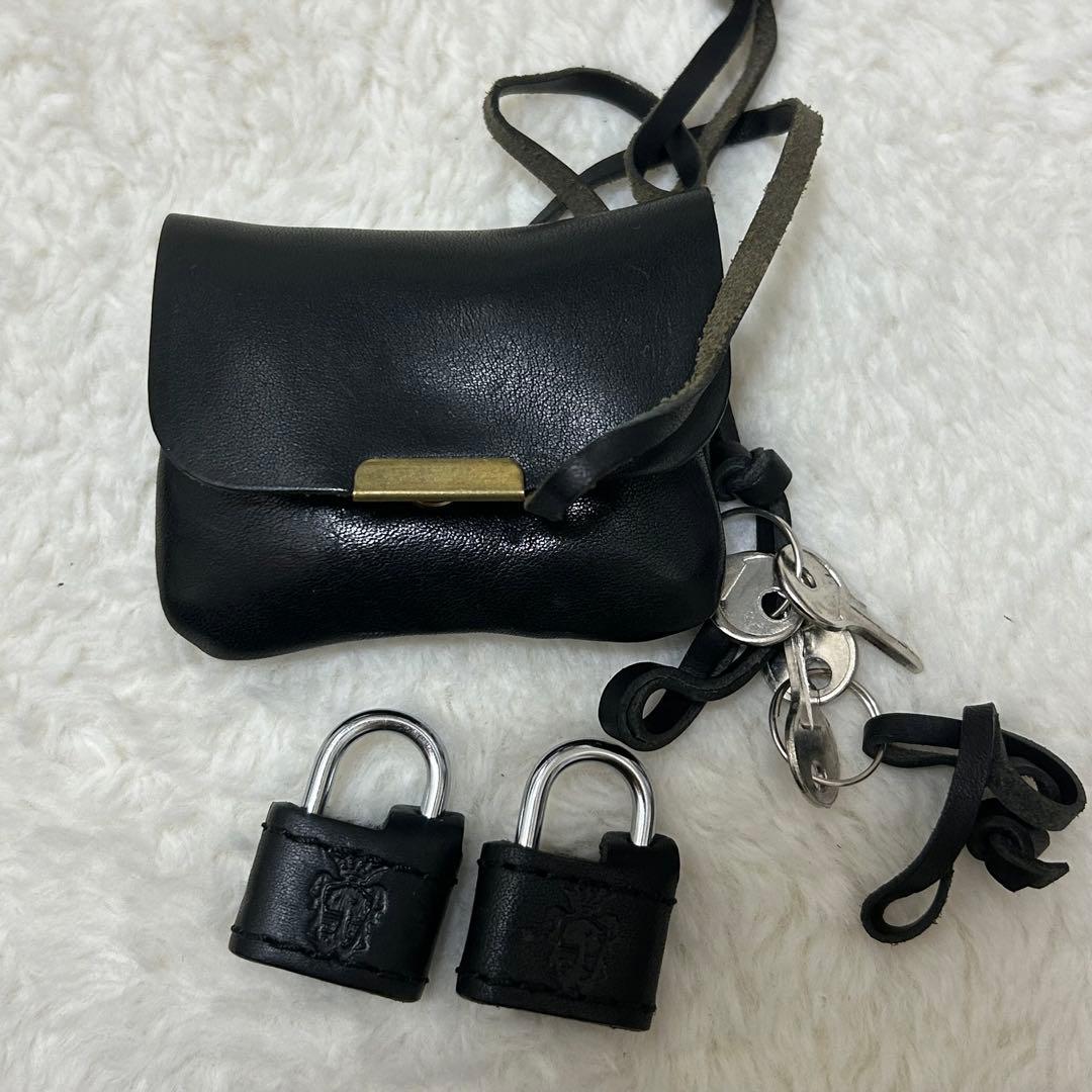 【美品】フェリージ 2way ボストンバッグ P4/6 ブラック 底板付き