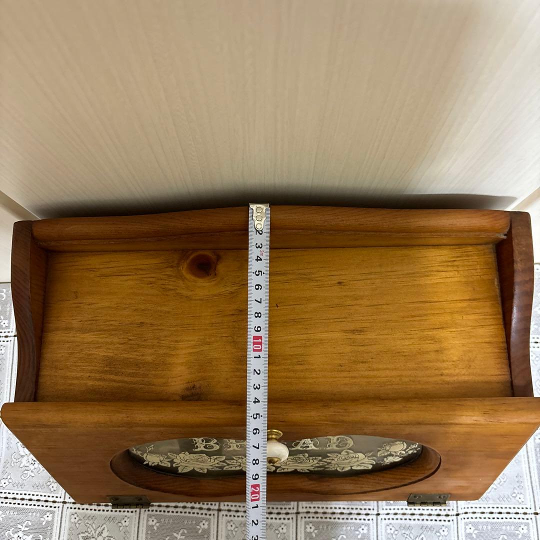 木製ブレッドボックス