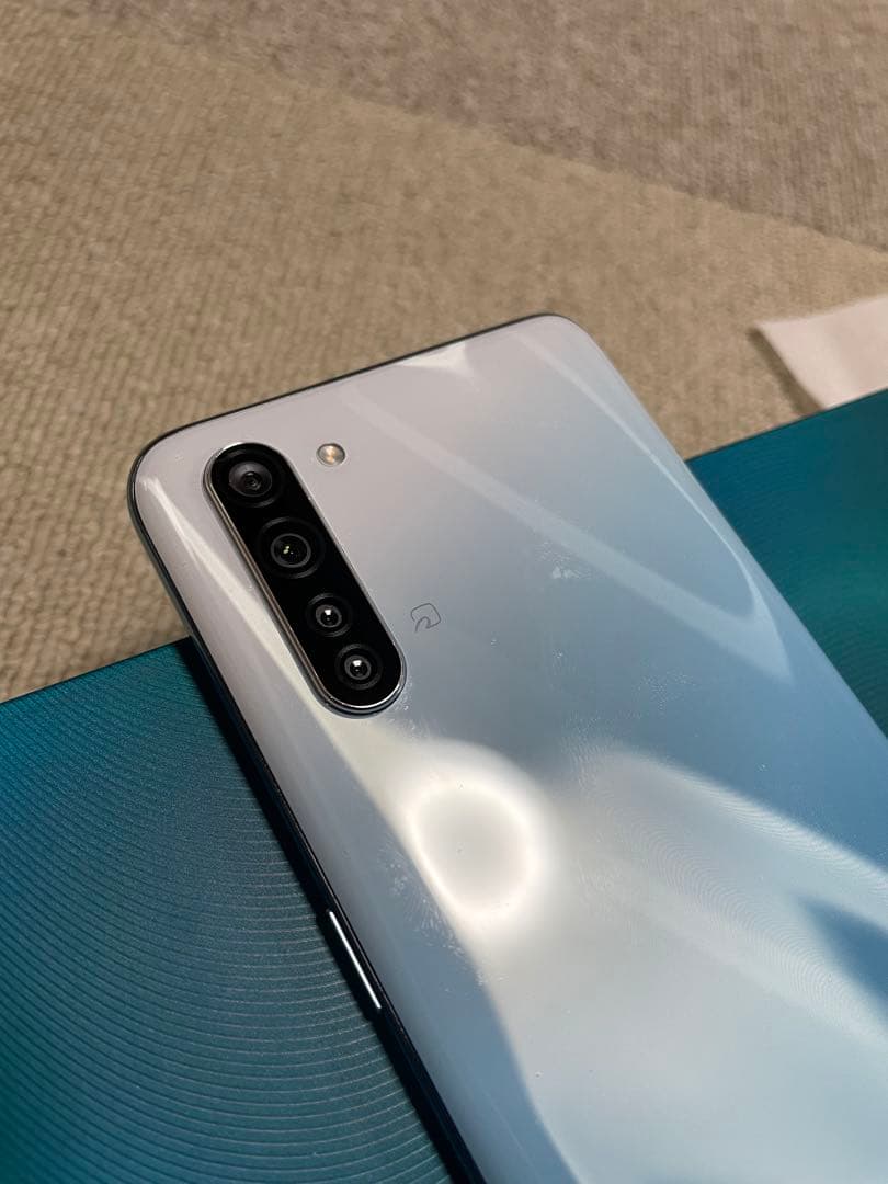 OPPO Reno3 A グラデーションホワイト