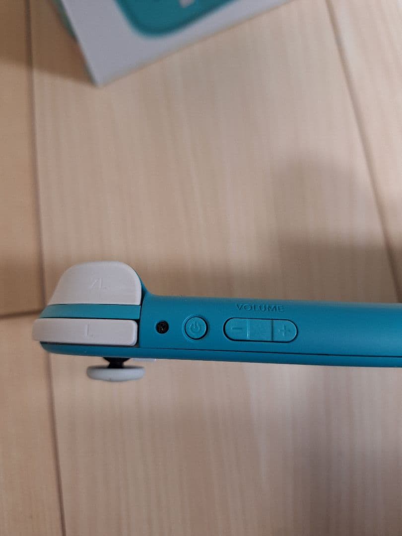 美品　Switch Lite ターコイズブルー 充電器付き 箱付き