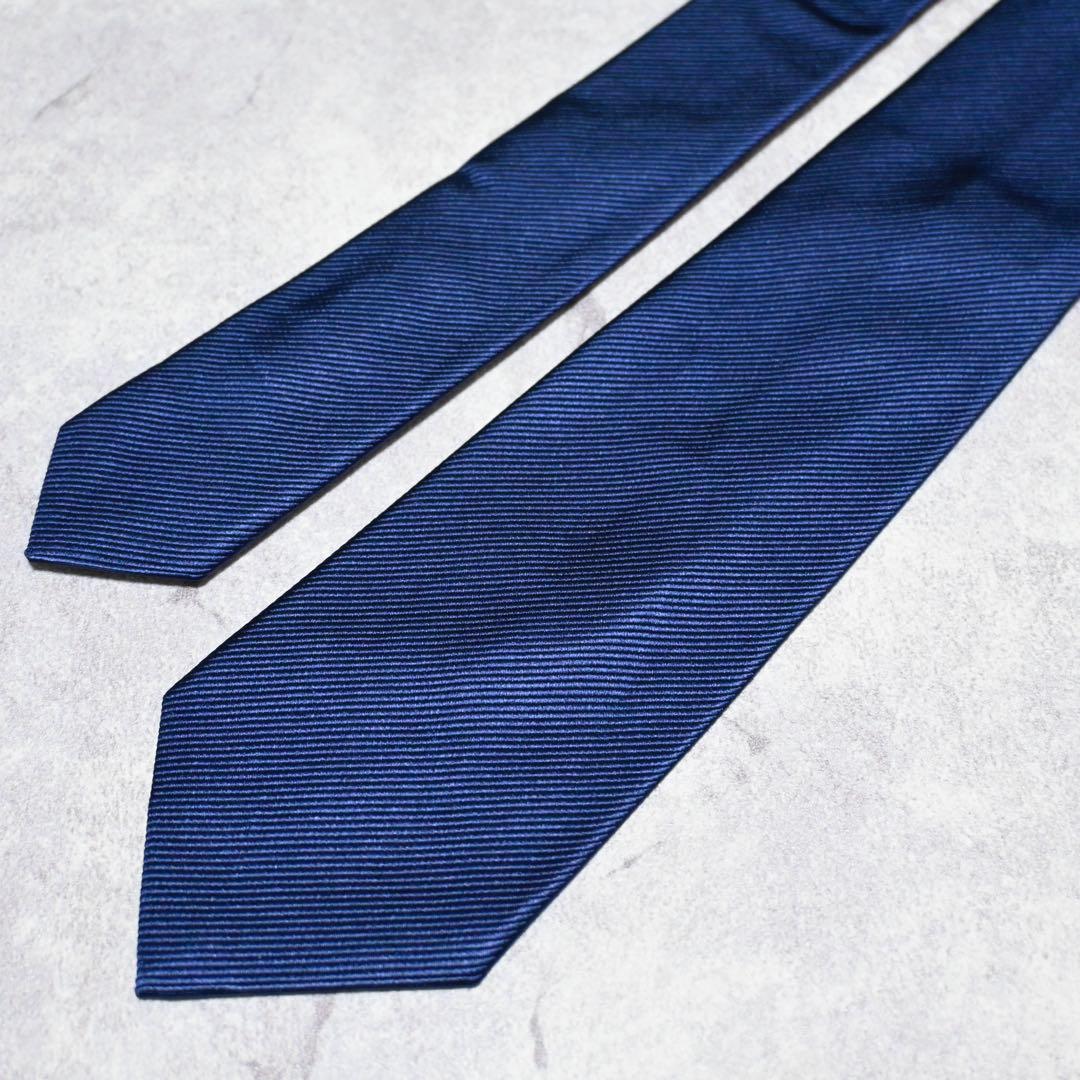 【極美品】Giorgio Armani ネイビー ソリッド ネクタイ