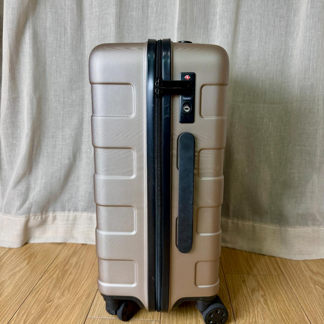 無印良品 バーの高さを自由に調節できるストッパー付き キャリー 35L