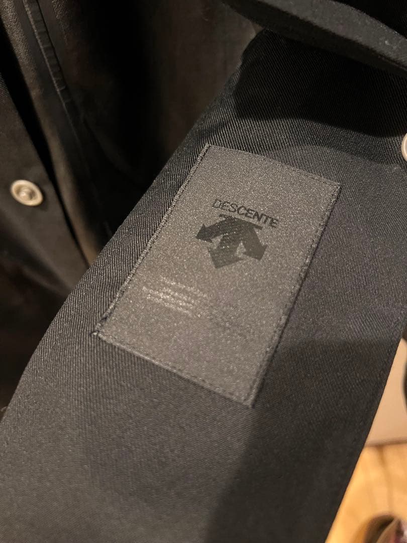 DESCENTE ナイロンテーラード　セットアップ　ブラック