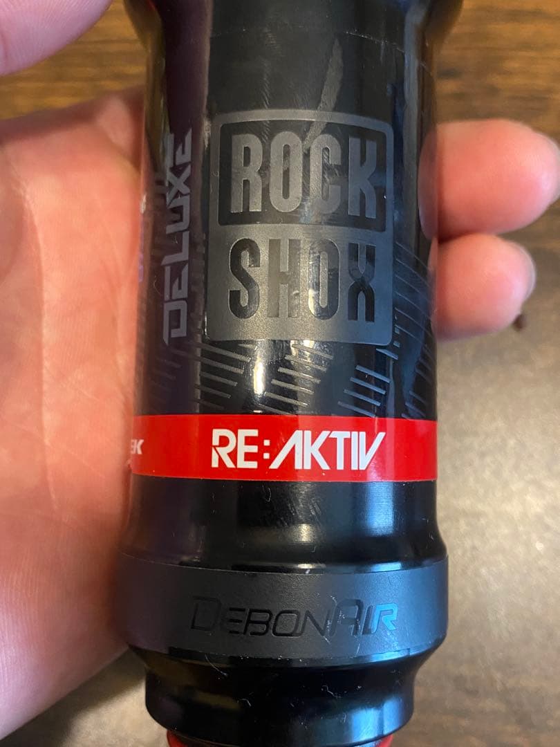 Rock Shox DELUXE サスペンション