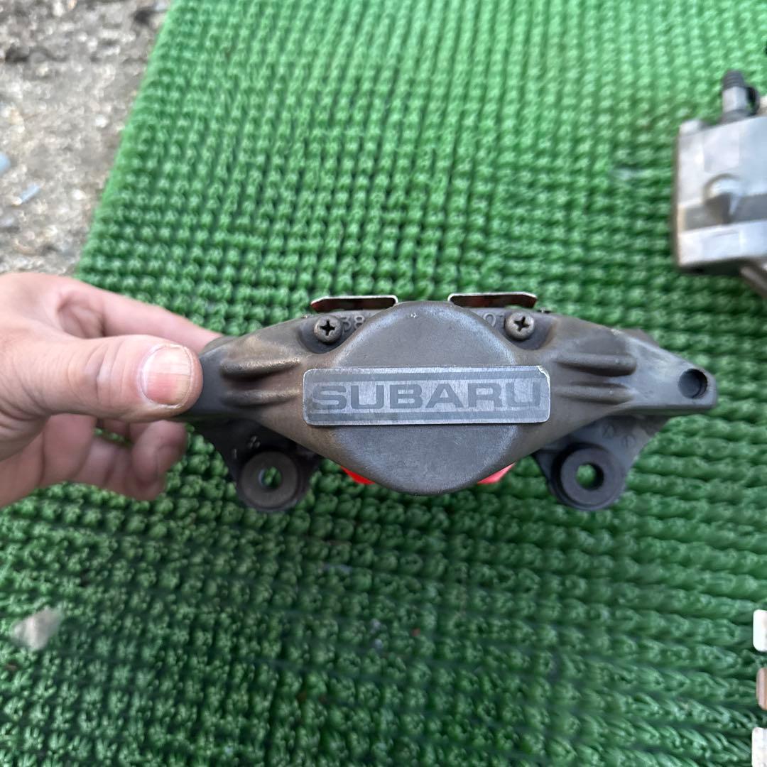 SUBARU リヤブレーキキャリパーセット