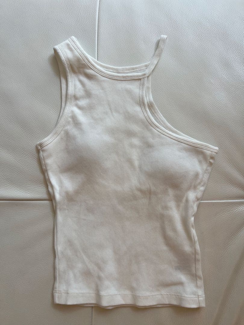 mik　金子綾さん着用　Hbeauty&youth タンクトップ　2枚