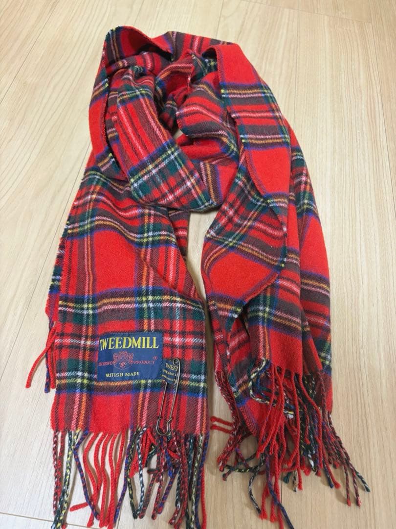 美品　TWEEDMILL 大判サイズストール　ラムウール　大人気カラー赤