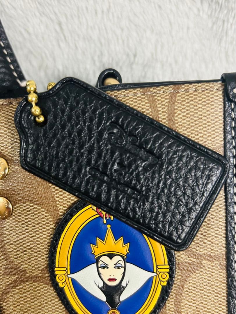 COACH Disneyコラボ　トートバッグ ヴィランズ