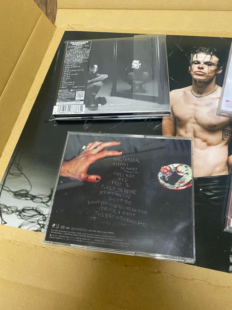 yungblud ヤングブラッド　アルバム4枚セット　サマソニ　ポスター無し