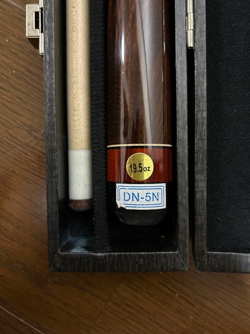 アダムキュー　ビリヤード