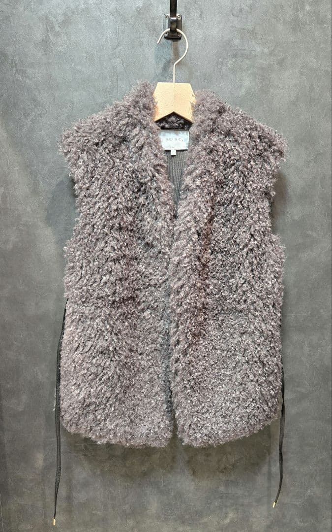 BEIGE PUY / フェイクファーベスト