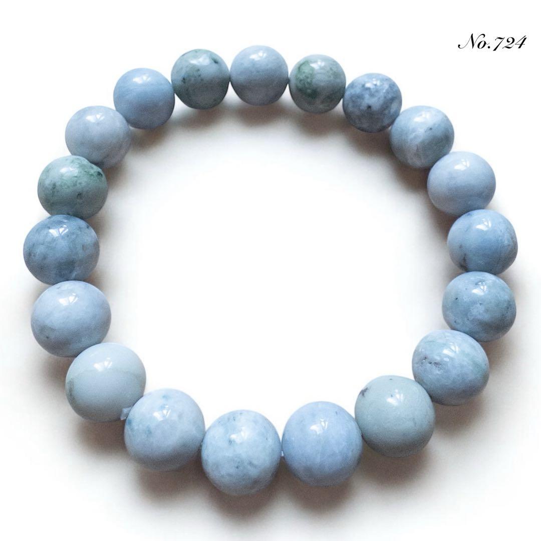 No.724✨天然石✨糸魚川翡翠のブレスレット　約10.5mm 丸玉