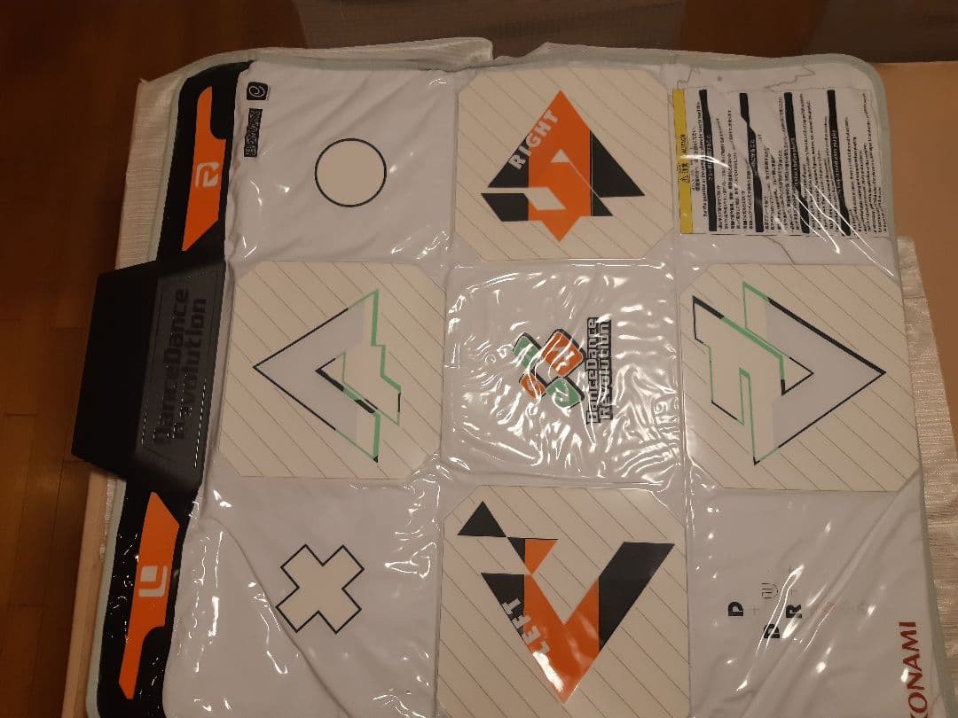 KONAMI DanceDanceRevolution 専用コントローラー