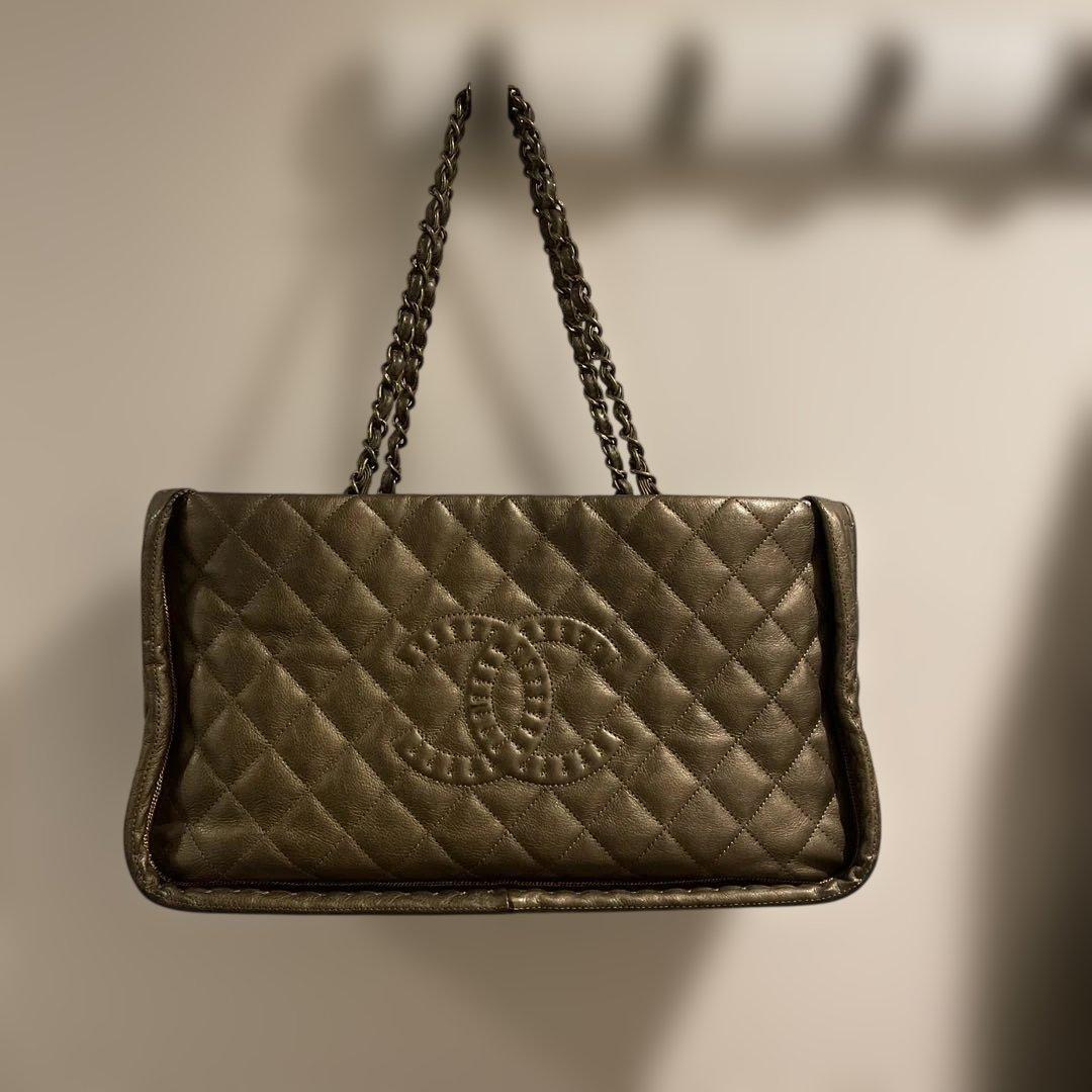 貴行 様CHANELシャネル マトラッセ チェーントートチェーンバッグ ブロンズ